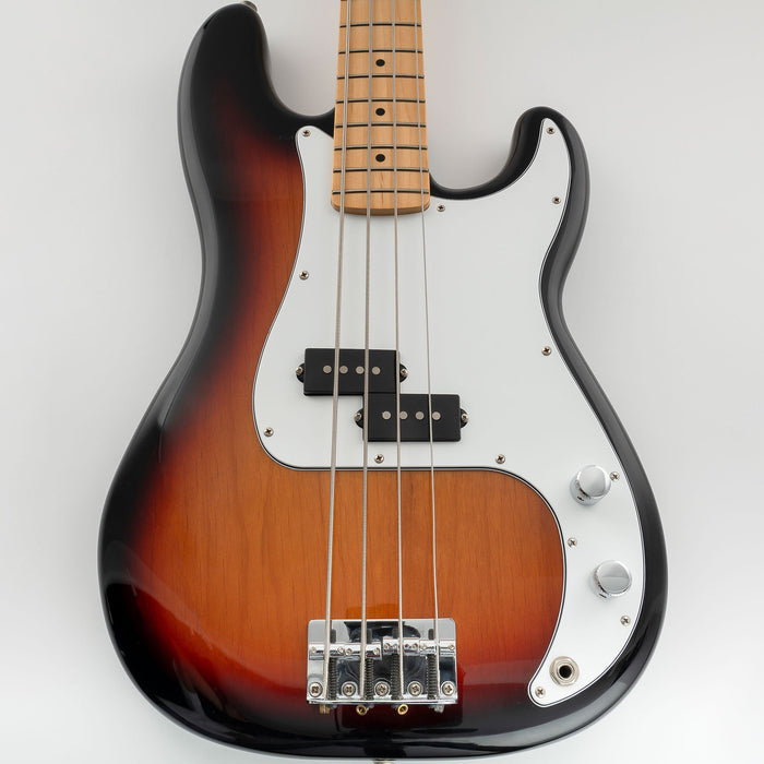 Application of musiclily pro 13 hole p bass pickguard for fender american mexican standard precision bass 1 3 4ply mx0355p