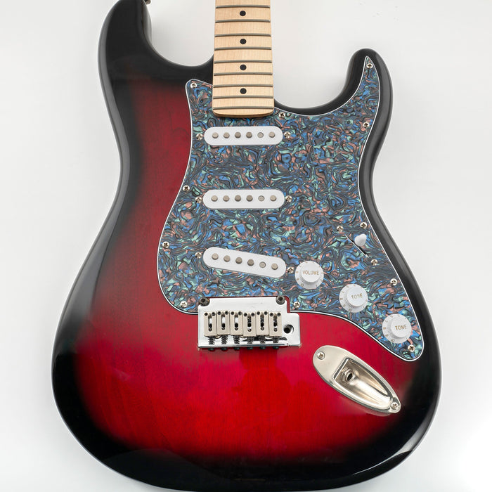 Musiclily Pro SSS 11-Hole Strat Guitar Pickguard for Fender USA/Mexican Made Standard Strat Modern Style, 1/3/4 Ply