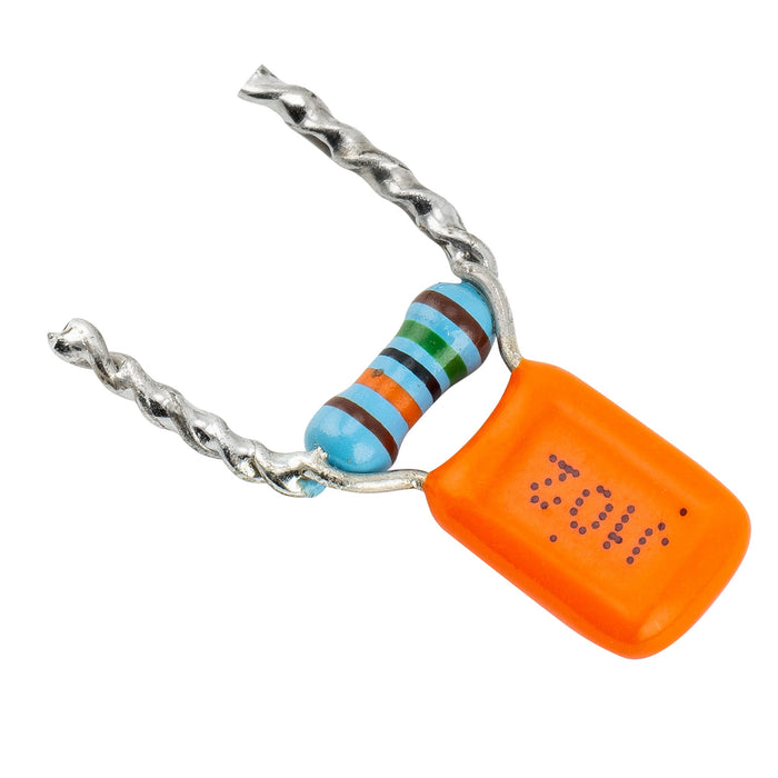 detail of musiclily pro treble bleed mod with japan nissei polypropylene precision capacitor resistor for electric guitar bass mx3124