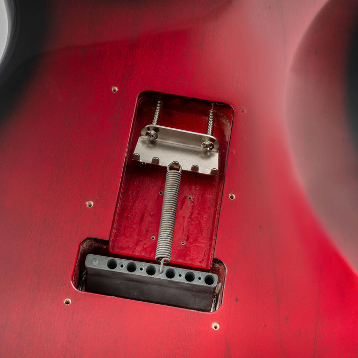 Application of musiclily pro steel tremolo spring claw 34mm mounting holes spacing for electric guitar tremolo bridge mx2593p