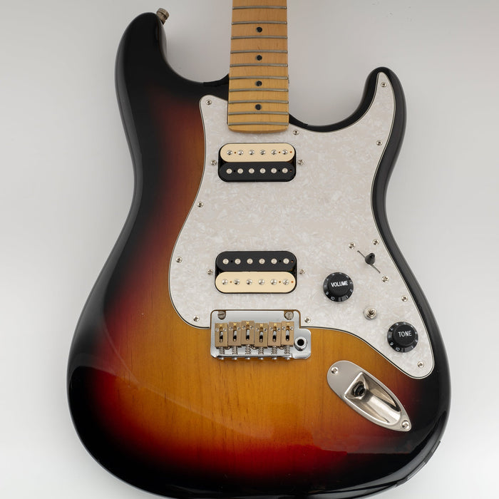 Application of musiclily pro 11 holes st hh guitar pickguard with round corner uncovered humbucker 2 pot mini switch layout for fender squier strat style electric guitar mx3484p