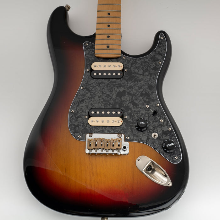 musiclily pro 11 holes st hh guitar pickguard with round corner uncovered humbucker 2 pot mini switch layout for fender squier strat style electric guitar mx3484p, red tortoise