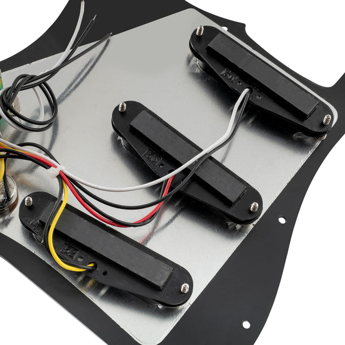Musiclily Basic Pre-cablato Loaded Standard ST-SSS Battipenna con pickup single coil con magnete in ceramica per chitarra elettrica stile Strat