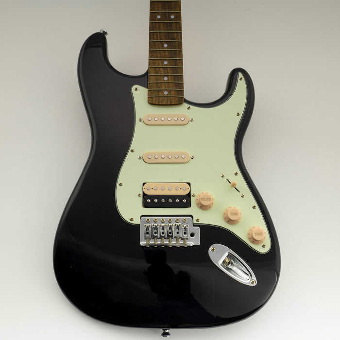 Musiclily Basic Pre-wired Loaded ST-HSS Pickguard with Ceramic Pickups for Strat Style Electric Guitar