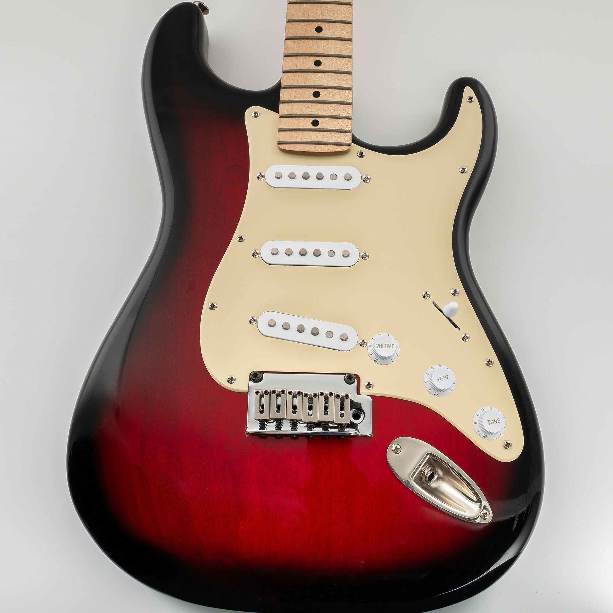 Musiclily Pro SSS 11-Hole Strat Guitar Pickguard and BackPlate Set for Fender USA/Mexican Standard Strat Modern Style, 1/3/4Ply