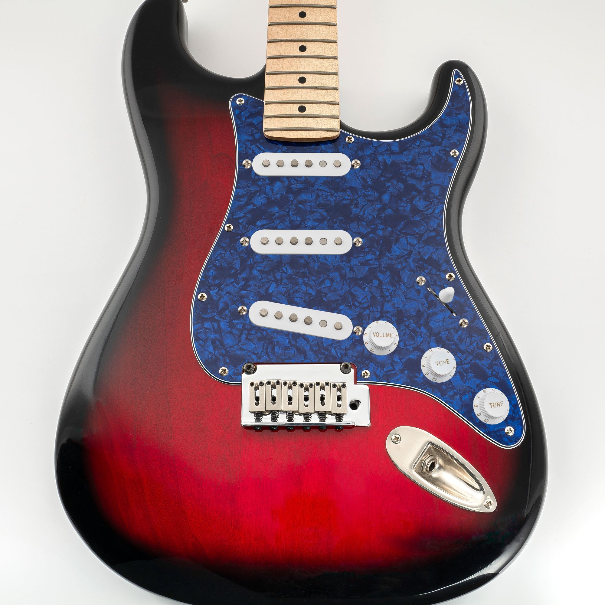 Musiclily Pro SSS 11-Hole Strat Guitar Pickguard and BackPlate Set for Fender USA/Mexican Standard Strat Modern Style, 1/3/4Ply