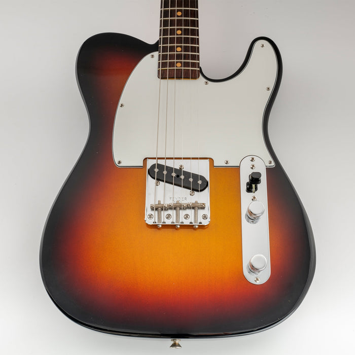 Musiclily Pro 8穴 Esquireエスクワイヤー用ピックガード USA/メキシコスタンダードFender EsquireエレキギターとTeleテレレイアウトのピックガード用 3プライ ホワイト