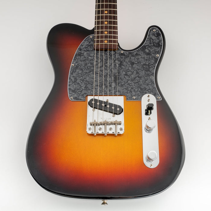 Musiclily Pro 8穴 Esquireエスクワイヤー用ピックガード USA/メキシコスタンダードFender EsquireエレキギターとTeleテレレイアウトのピックガード用 3プライ ホワイト