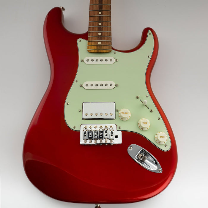 Musiclily Pro HSS 11-Loch Gitarren-Strat-Pickguard für Fender USA/Mexiko hergestellte Standard-Stratocaster im modernen Stil, 1/3/4-Lagen