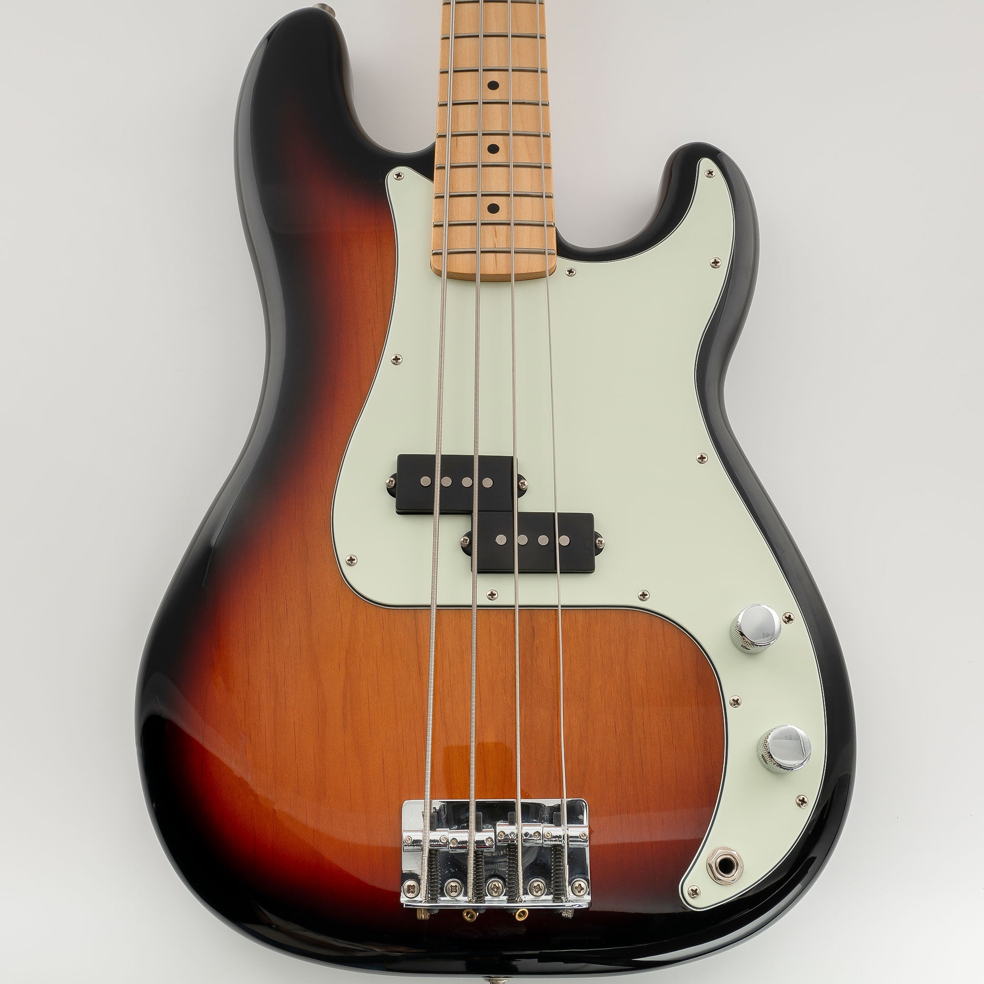Musiclily Pro 13 Hole P Bass Pickguard for Fender American/ Mexican Standard Precision Bass,1/3/4Ply