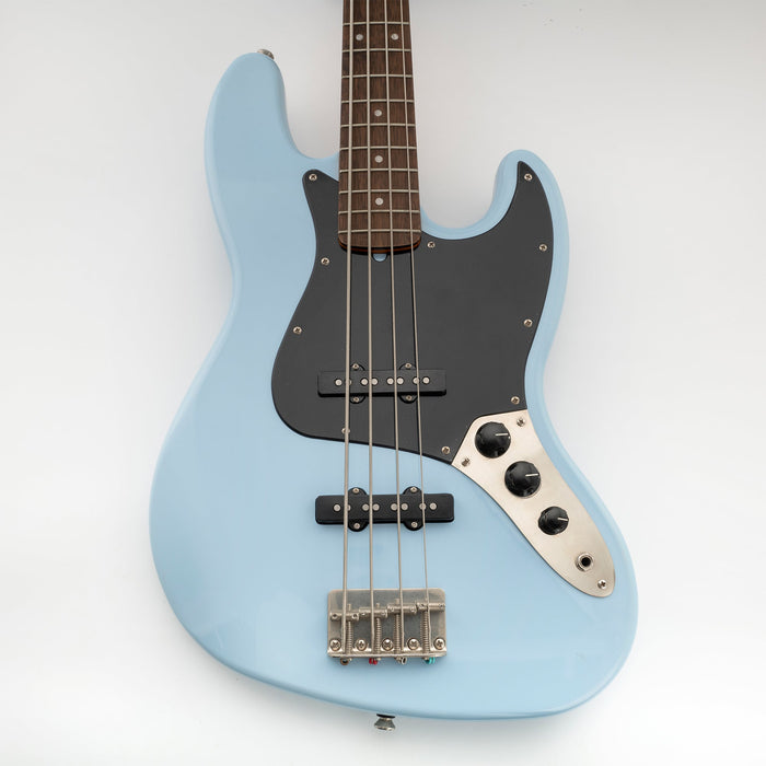 Musiclily Pro 10穴 ヴィンテージ/モダンスタイルなJBジャズベース用ピックガード 4弦Fender Jazz Bassエレキベース用 4プライ エイジドホワイトパール
