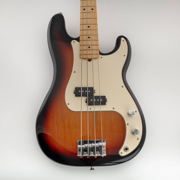 Musiclily Pro 13穴 PBプレベピックガード 4弦アメリカPrecision Bassプレシジョンベース用 4プライ エイジドホワイトパール