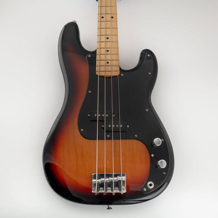 Musiclily Pro 13穴 PBプレベピックガード 4弦アメリカPrecision Bassプレシジョンベース用 4プライ エイジドホワイトパール