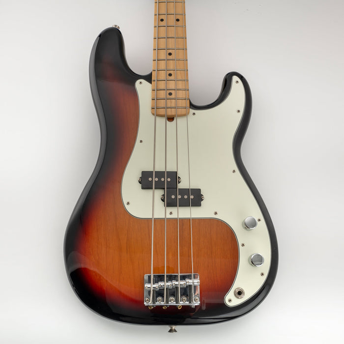 Musiclily Pro 13穴 PBプレベピックガード 4弦アメリカPrecision Bassプレシジョンベース用 4プライ エイジドホワイトパール