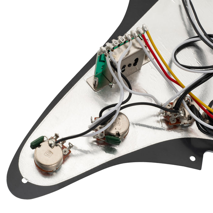Musiclily Basic Pre-wired Loaded Standard ST-SSS Pickguard with Alnico 5 Magnet Single Coil Pickups Set for Strat Style Electric Guitar