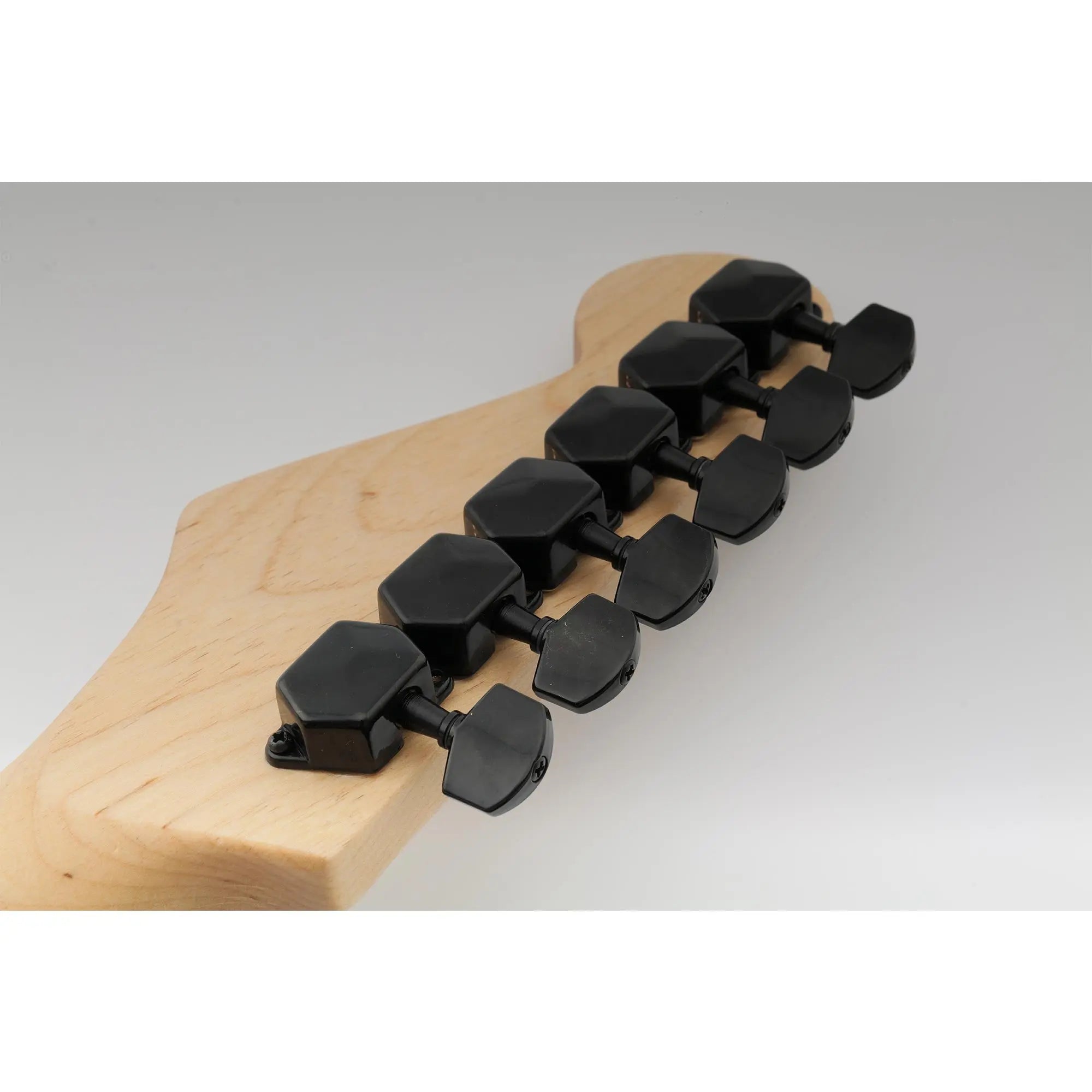 Application of musiclily pro 6 in line guitar semi closed tuners machine heads tuning pegs keys set for electric guitar mx1353 6p