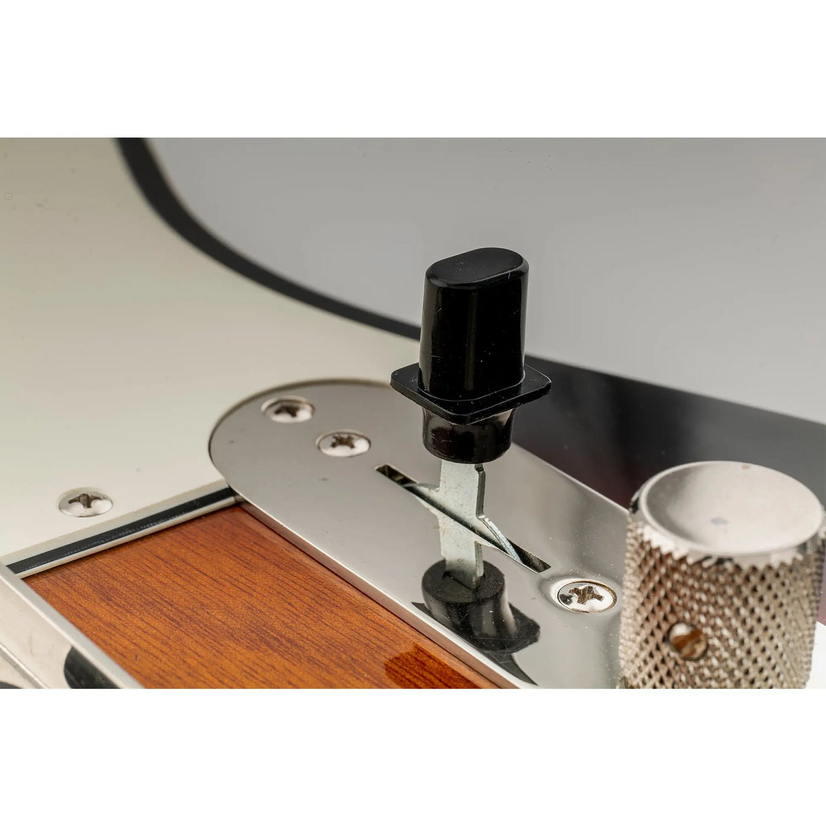 Application of musiclily pro inch size top hat guitar switch tips 3 way pickup selector switch knobs for usa fender tele style mx1376bk 2