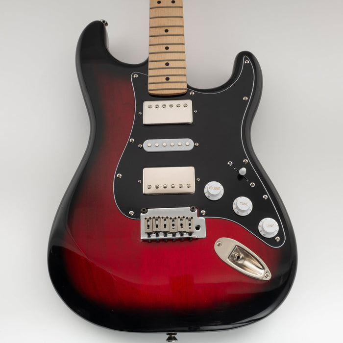 Musiclily Pro 11 Hole HSH Guitar Strat Pickguard for Fender American/Mexican Standard Stratocaster Modern Style, 3Ply/4Ply