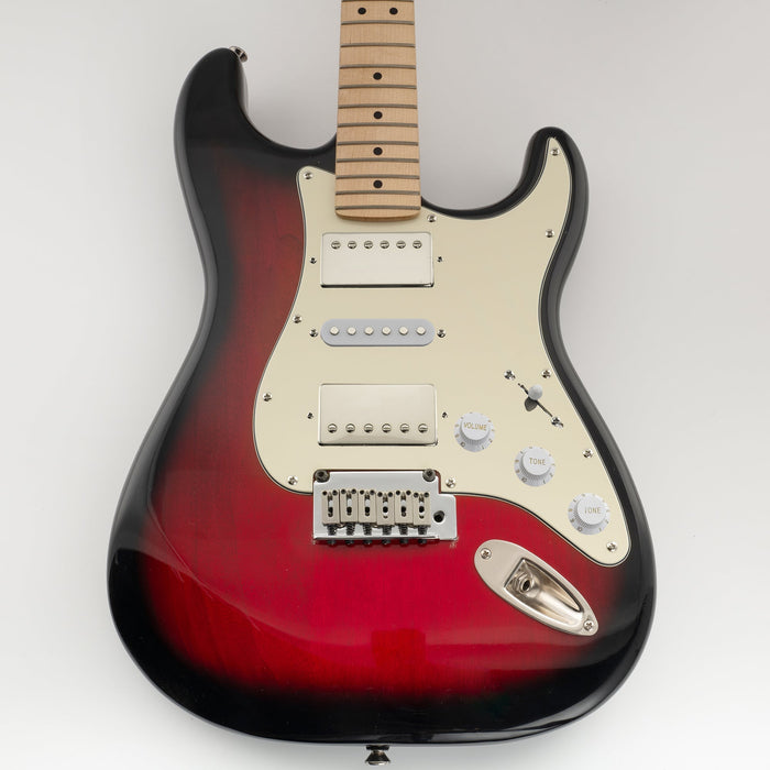 Musiclily Pro 11 Hole HSH Guitar Strat Pickguard for Fender American/Mexican Standard Stratocaster Modern Style, 3Ply/4Ply