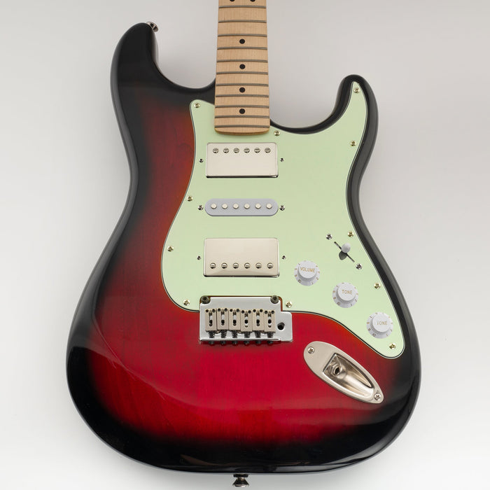 Musiclily Pro 11 Hole HSH Guitar Strat Pickguard for Fender American/Mexican Standard Stratocaster Modern Style, 3Ply/4Ply