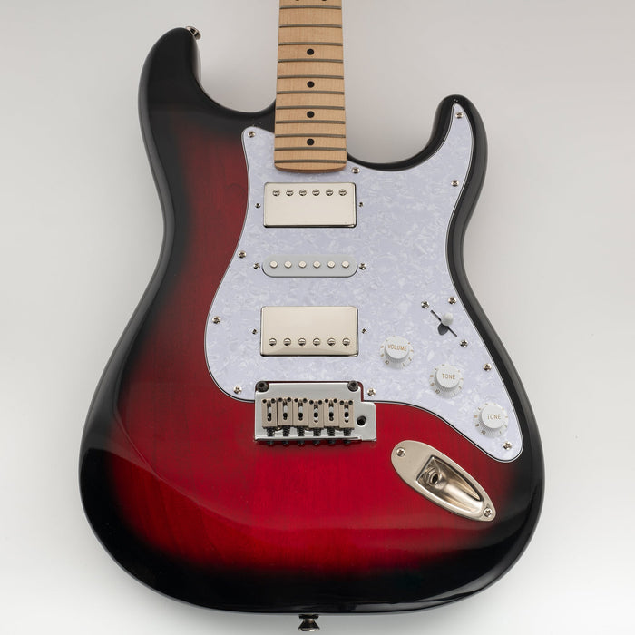 Musiclily Pro 11 Hole HSH Guitar Strat Pickguard for Fender American/Mexican Standard Stratocaster Modern Style, 3Ply/4Ply