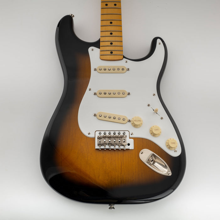 Musiclily Pro 8穴 50s 57 ヴィンテージスタイル SSS STピックガード アメリカStratストラトエレキギター用 3プライ エイジドホワイト