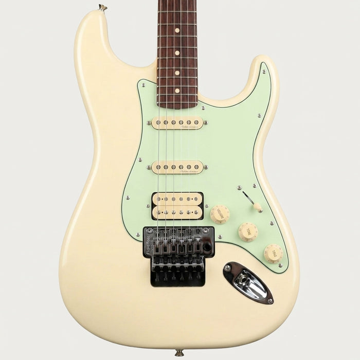 Musiclily Pro 11-Hole Round Corner HSS Guitar Strat Pickguard for American/Mexican Fender Strat Open Pickup with Floyd Bridge Cut
