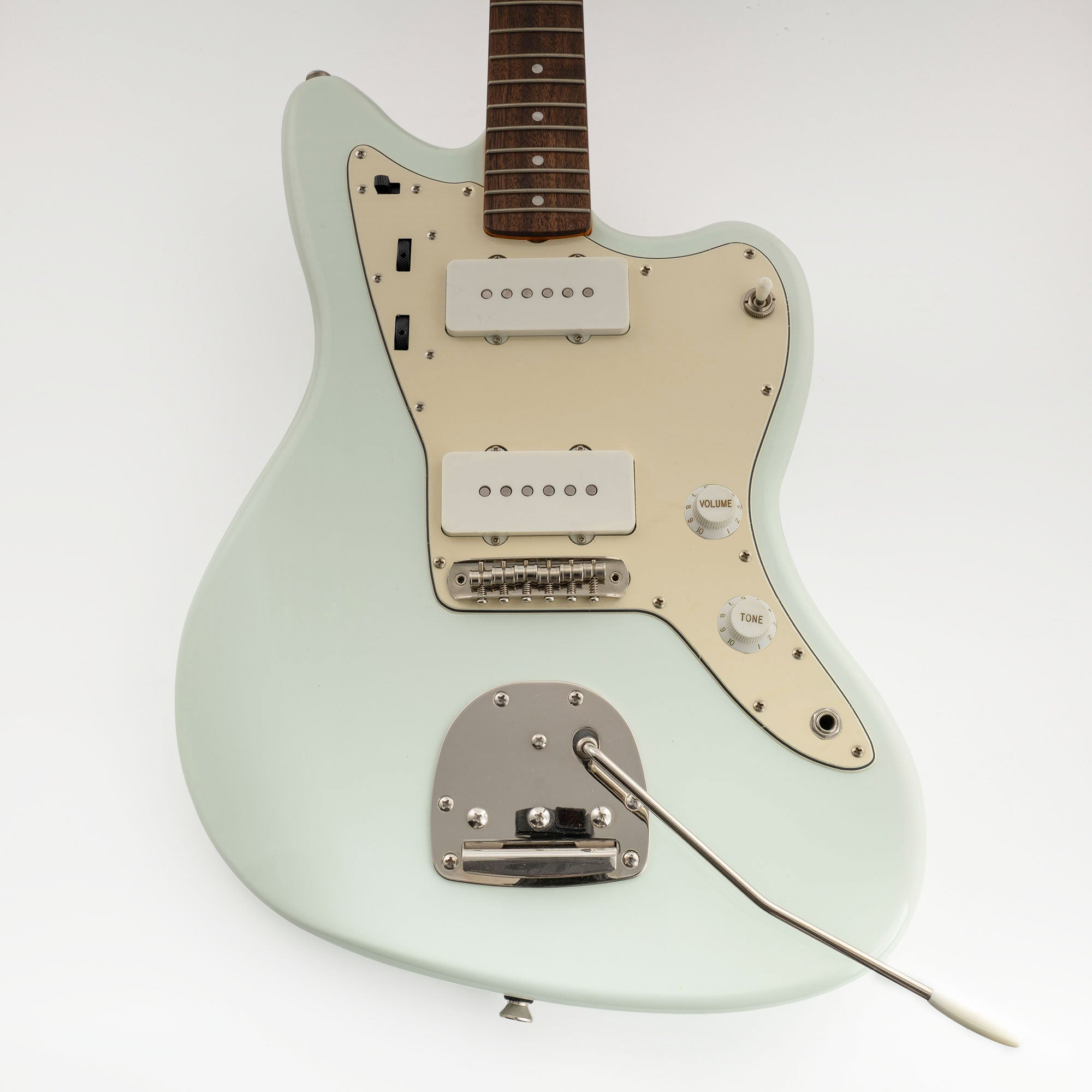 Musiclily Pro 13-Hole Guitar Pickguard for USA Vintage 60s Jazzmaster and SQ Classic Vibe, 3Ply/ 4Ply