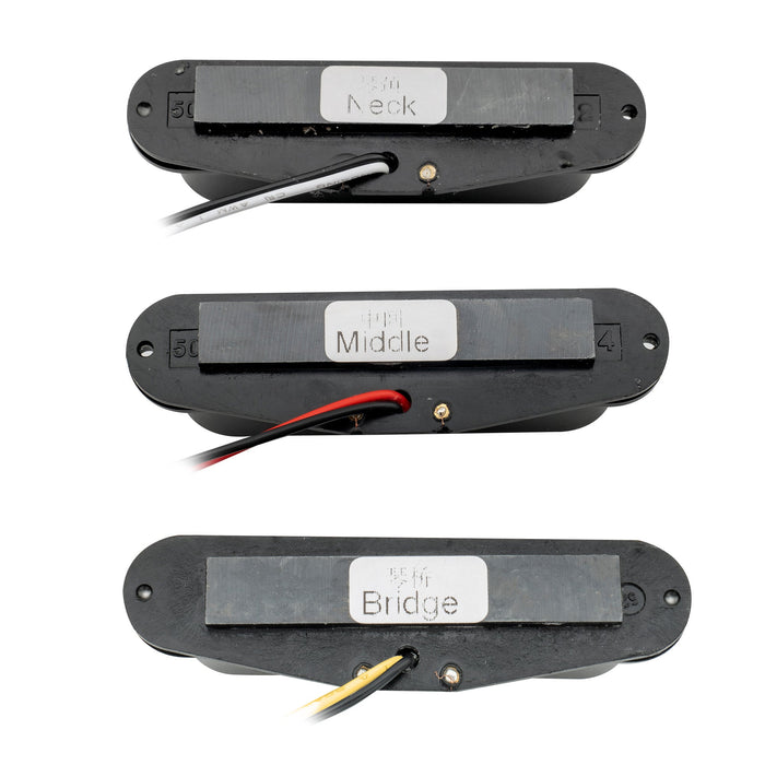Part of wilkinson m series high output ceramic st single coil pickups set for strat style electric guitar mx1507bkmx1508bkmx1509bk
