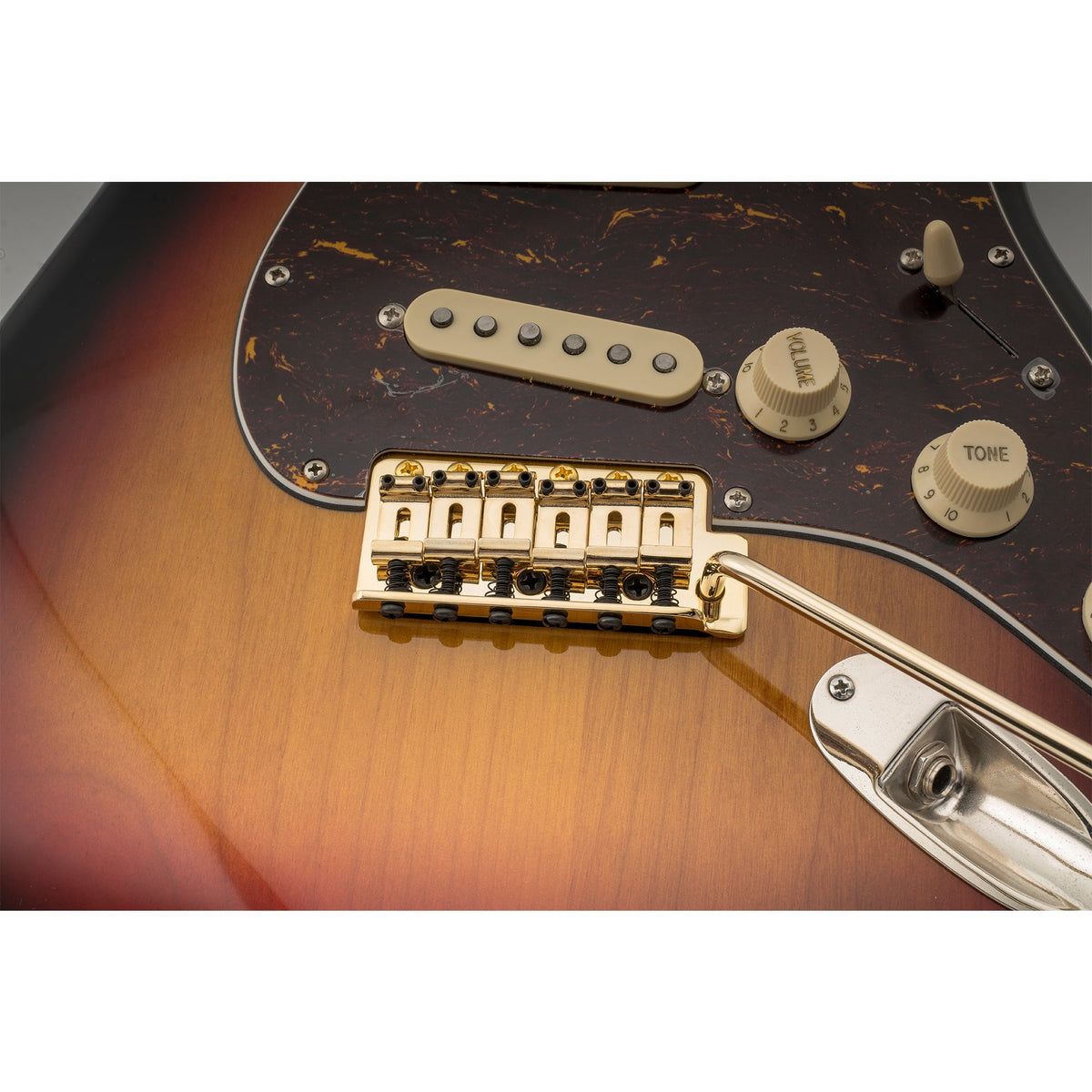 Musiclily Pro BV001 Vintage-Stil Gitarre 56,5mm(2-7/32 Zoll) Stahl-Sattel Tremolo-Brücke für Vintage Fender American Strat-Stil E-Gitarre
