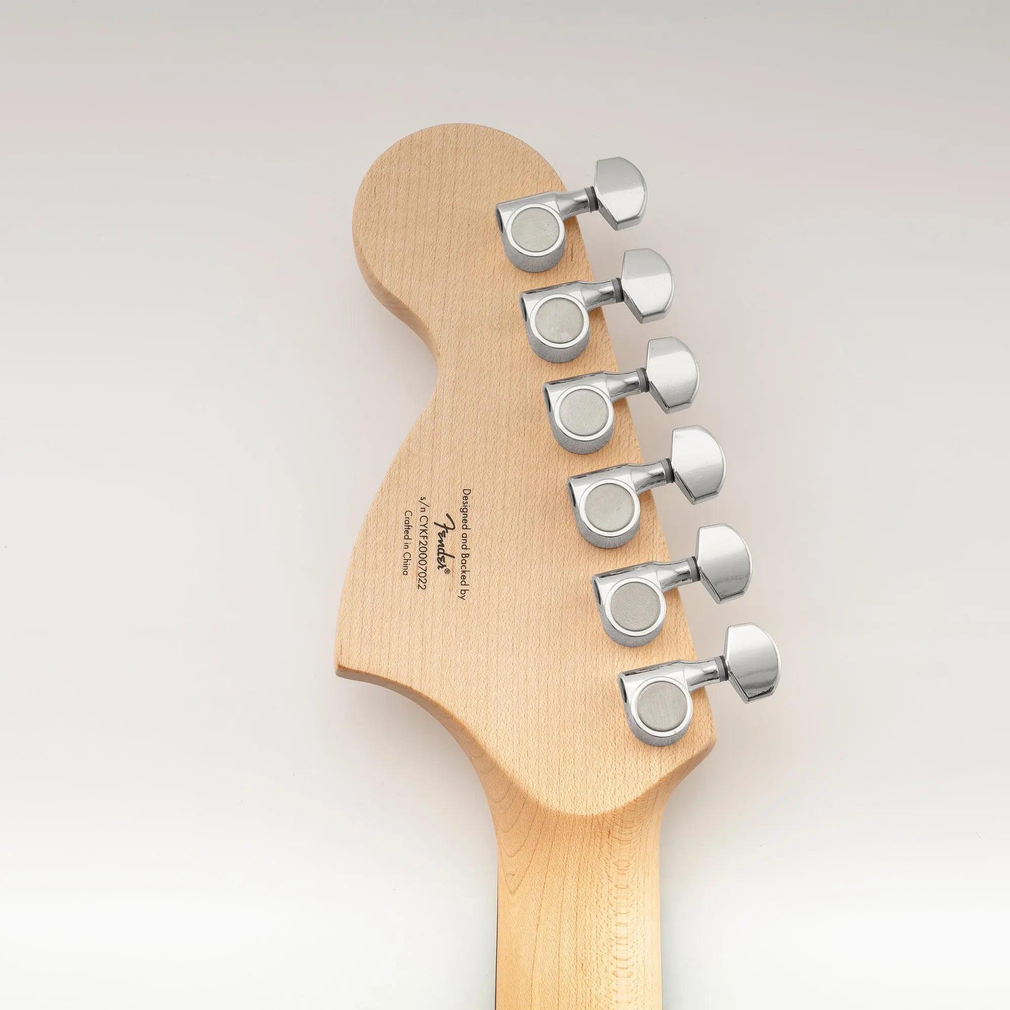 Usage show of musiclily pro 6 in line 15 1 ratio 1 pin full sealed machine heads tuners tuning pegs keys with hex button for sq strat tele style electric guitar mx1664 6p