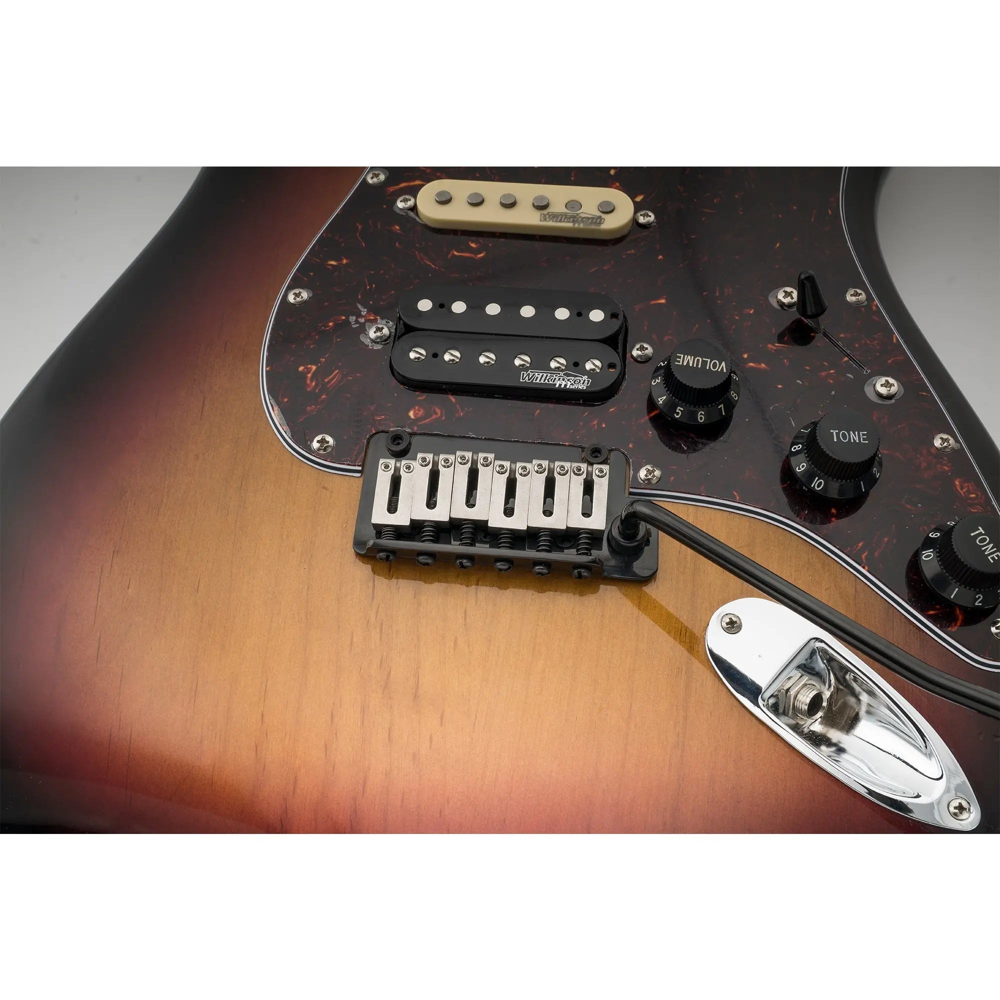 Application of musiclily pro 52 5mm2 1 16 inch steel saddles full block 2 stud style guitar tremolo bridge for american strat style electric guitar mx1701p