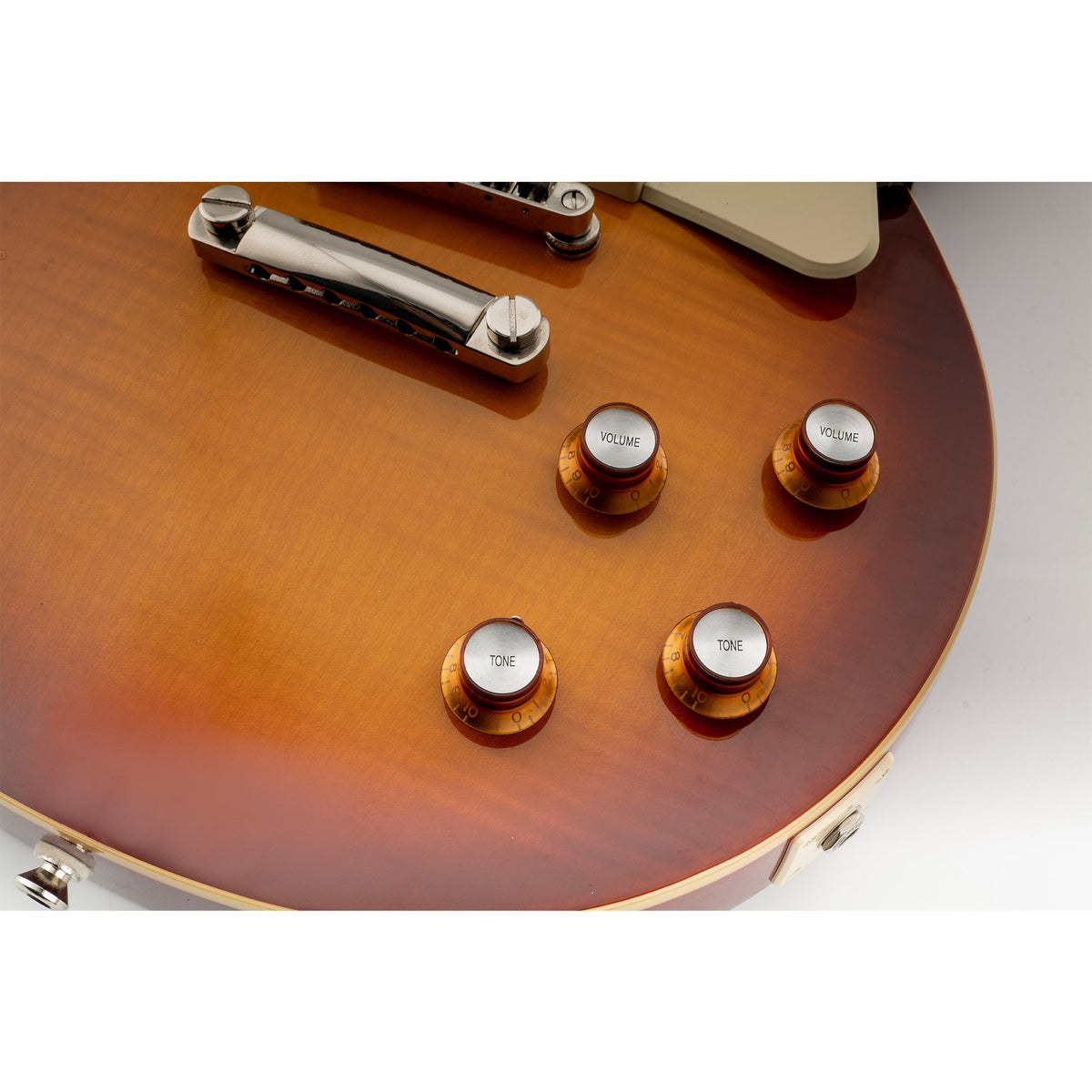 Musiclily Pro Metrische Grobgewinde 18-Zahnrad Top-Hat Glockenknöpfe für Ton- und Lautstärkeregler von Epiphone LP SG-Stil Elektrogitarren, Satz von 2T2V