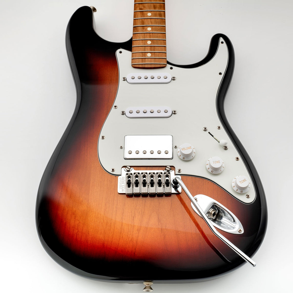 wilkinson wvs50iik 52 5mm2 1 16 inch 2 point stainless steel saddles tremolo bridge with full steel block for usa mexico japan korea strat electric guitar mx1839p, gold