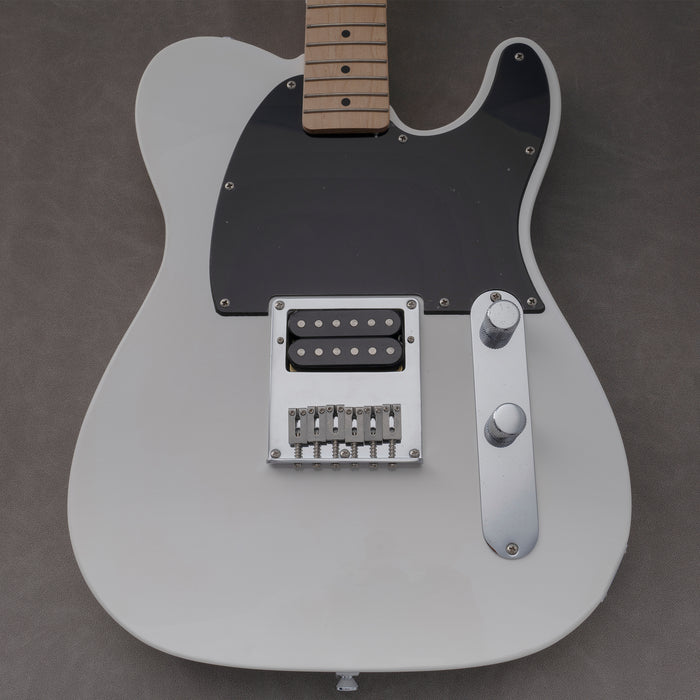 Musiclily Pro BT002 54mm (2-1/8 pulgadas) Puente para guitarra con humbucker y 6 selletas de acero inoxidable para guitarra eléctrica estilo Tele