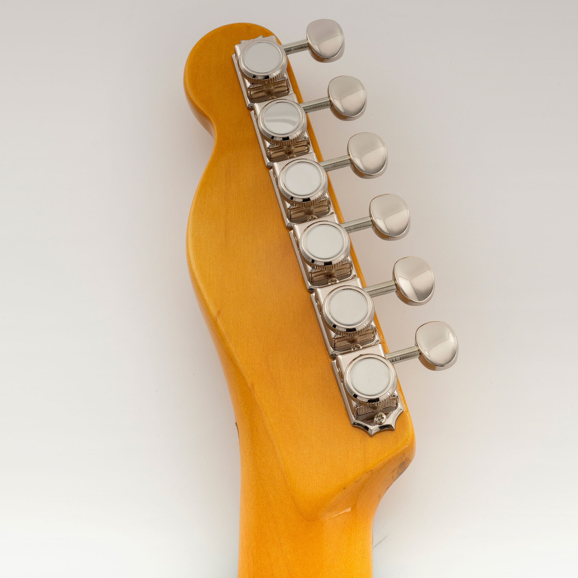 Musiclily Pro R15T-04 6 en línea 14:1 relación, semi cerrados, estilo vintage híbrido, afinadores de bloqueo con botón ovalado para guitarra eléctrica estilo Fender Squier Strat Tele