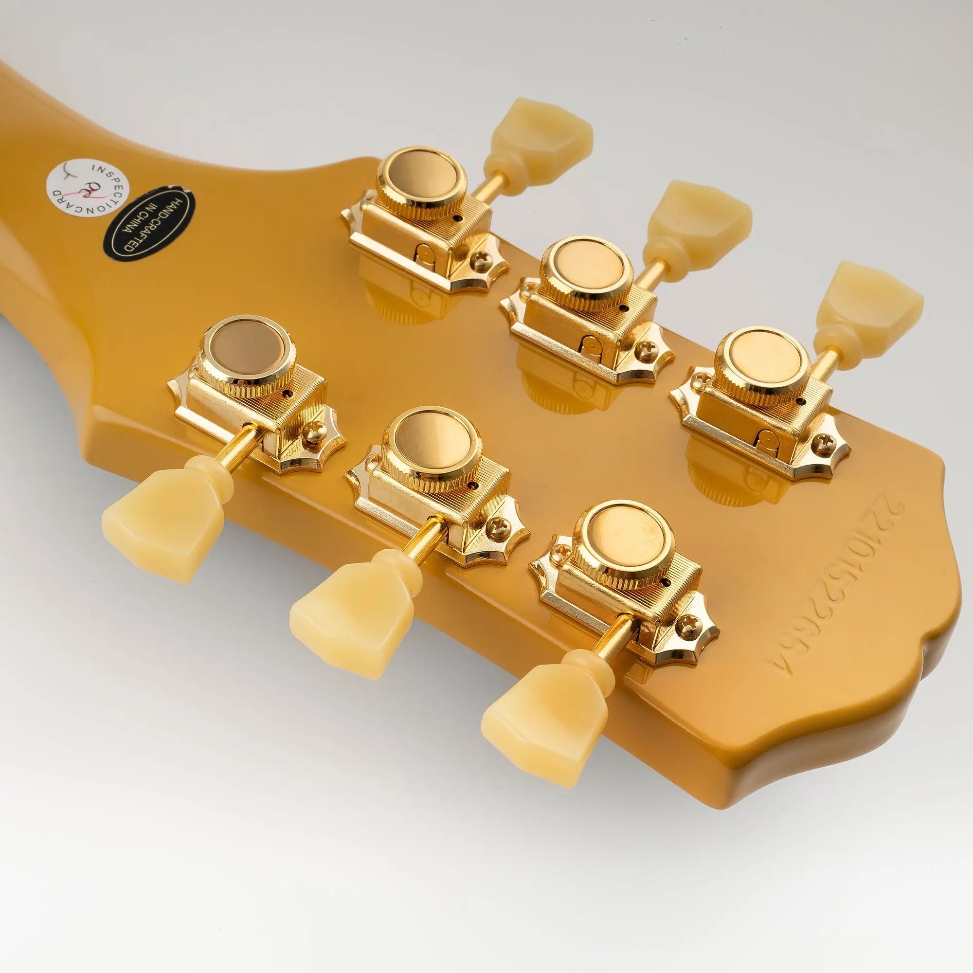 Usage show of musiclily pro 3r3l 14 1 ratio semi closed vintage style locking machine heads tuners tuning pegs keys with keystone button for acoustic electric guitar mx2240p