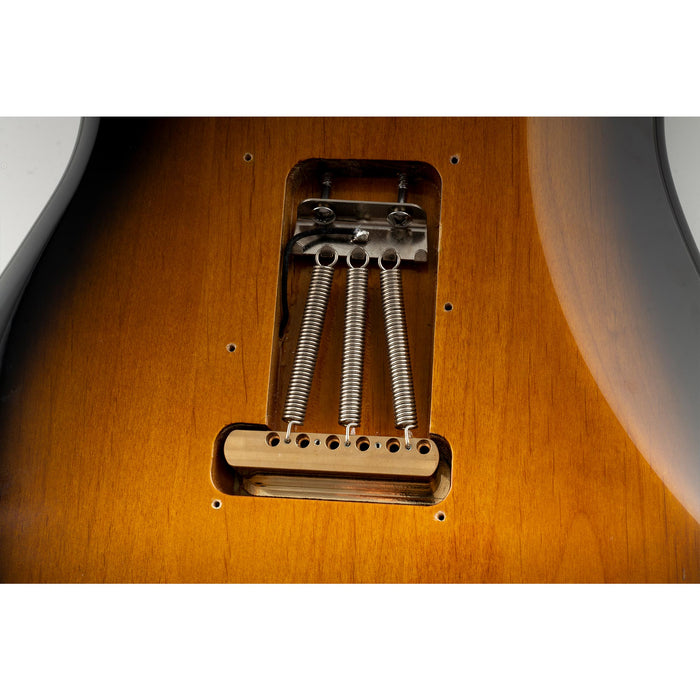 Usage show of musiclily ultra 52 5mm2 1 16 inch standard 6 screw st tremolo bridge with vintage steel bent saddles 42mm solid brass block push in arm for strat style electric guitar mx2546bp