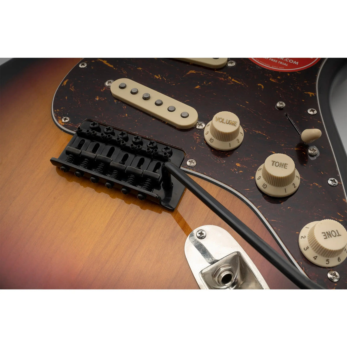 Application of musiclily pro 52 5mm 6 screw vintage style steel bent saddles guitar tremolo bridge with 36mm solid brass block for squier strat style electric guitar mx2587p