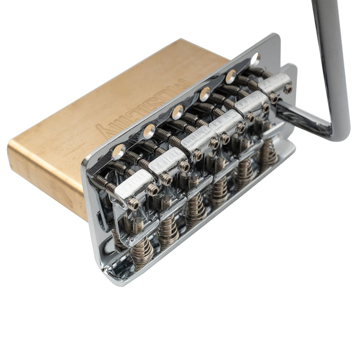 Musiclily Pro 10.5mmピッチ ヴィンテージスタイルな鋼製ベントサドル 6点支持 トレモロユニット ブリッジ 高さ40mm真鍮ブロック Squier Stratエレキギター用 ブラック