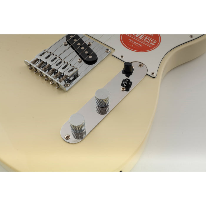 Musiclily Pro 32mmスチール制御プレートで、テレキャスタースタイルのエレキギター用に狭いポット間隔と角度付きスイッチスロットを備えています。