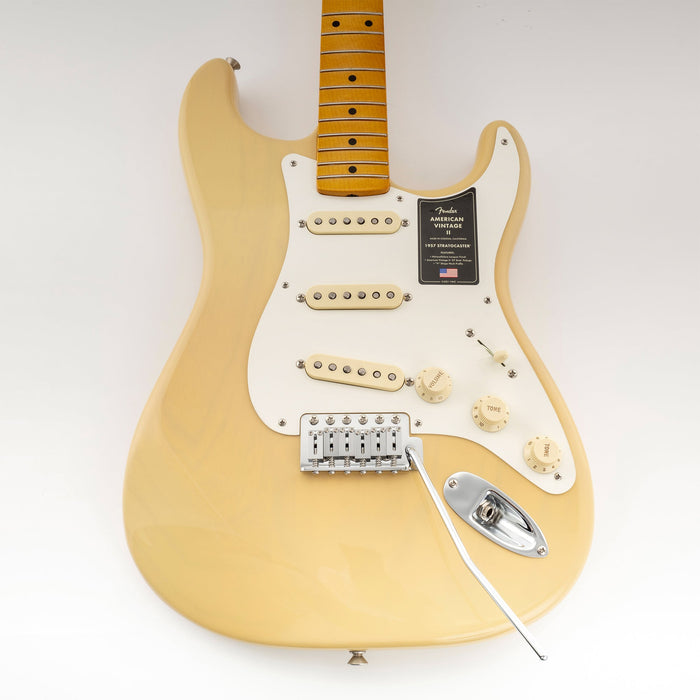 Musiclily Ultra 10.5mmピッチ アメリカンヴィンテージ 6点支持 トレモロユニット ブリッジ モダンな真鍮サドル 42mmソリッドブラスブロック 押し込み式アーム STストラトStratエレキギター用 ブラック