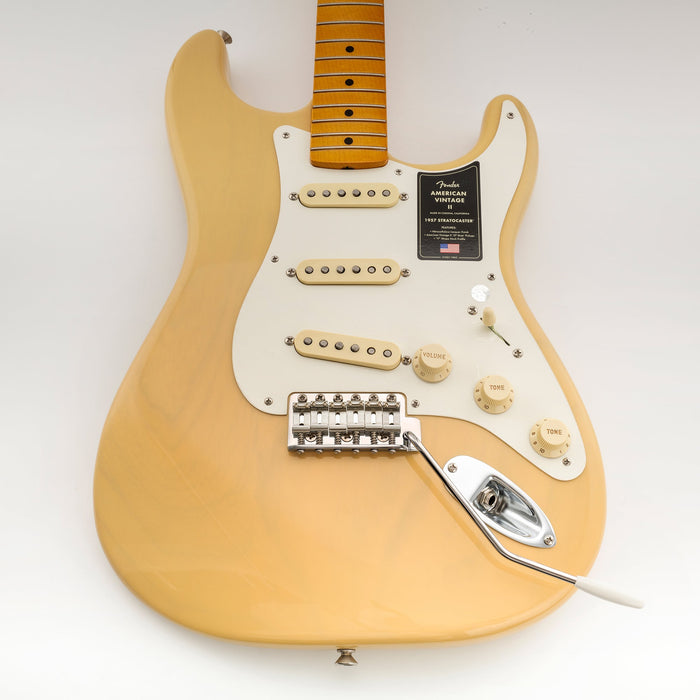 Musiclily Ultra 11.2mmピッチ 硬化鋼 ヴィンテージ プレスサドル Stratストラトエレキギターブリッジ用 ブラック(6個セット)