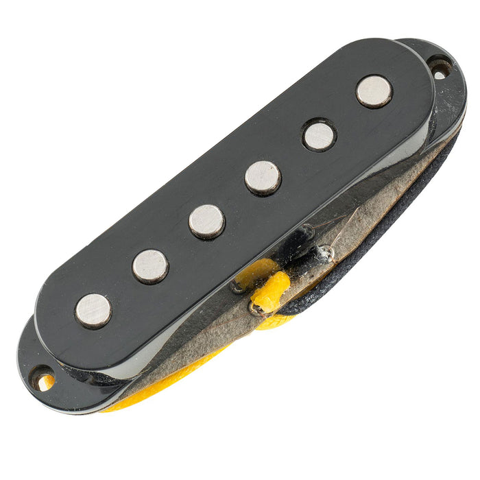 Pastilla intermedia de bobina simple Musiclily Pro ST-60S Staggered Alnico 5 para guitarra eléctrica estilo Stratocaster