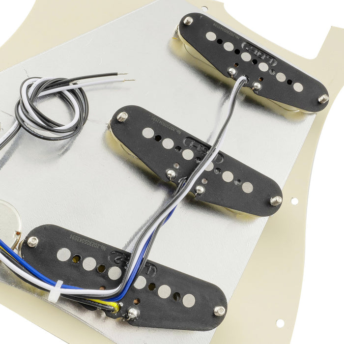 details of musiclily pro se st 60se pre wired sss pickguard with staggered alnico 5 pickups for strat style electric guitar mx3307p
