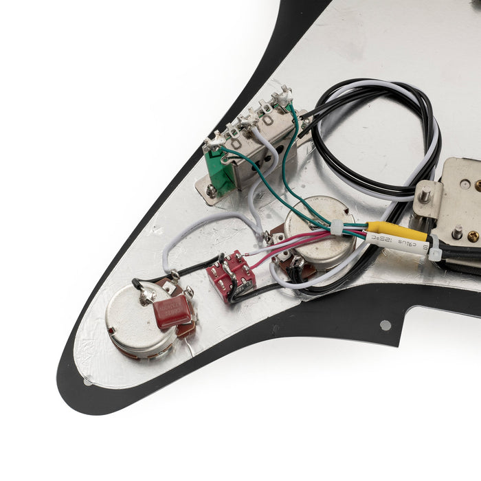 Musiclily Pro-SE ST-HH-OMHA 配線済みキット ピックガード アルニコ5ハムバッカーとミニトグルスイッチ Stratストラトエレキギター用 4プライ エイジドホワイトパール