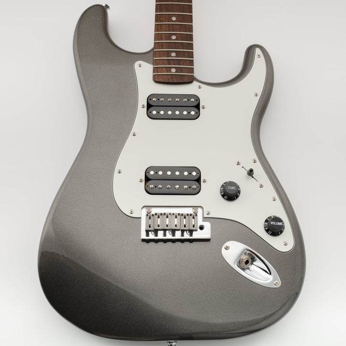 musiclily pro 11 holes st hh guitar pickguard with round corner uncovered humbucker 2 pot layout for fender squier strat style electric guitar mx3481p, aged white