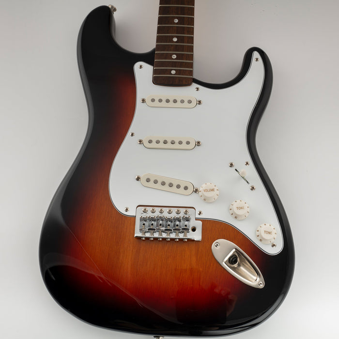 Musiclily Pro 8穴 ST SSSピックガード 2008-2019 中国製Squier Classic Vibe SQ CV 50s Reissue Vintage Stratストラトエレキギター用 4プライ エイジドホワイトパール