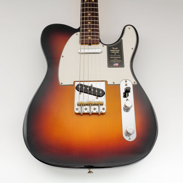 Musiclily Ultra 10.8mmピッチ フルソリッド 真鍮 ヴィンテージ スパイラルサドル Fender Teleエレキギターブリッジ用 黒ネジ(3個セット)