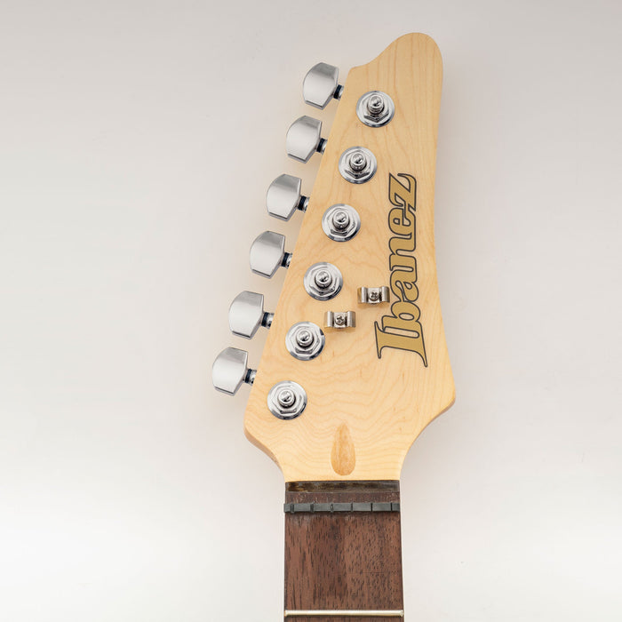 Musiclily Pro R18K 6-in-line 18:1 Ratio Full Sealed Locking Machine Heads Tuners Tuning Pegs Keys with Hex Button 45 Degree Screw for Strat Tele Style Electric Guitar